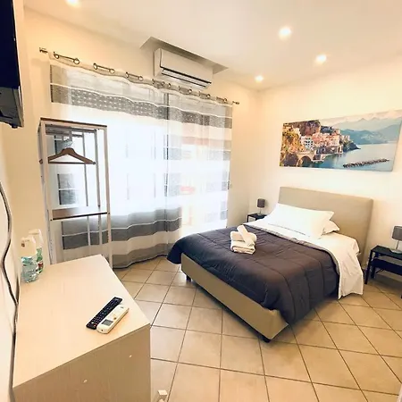 Off And Relax Couette-café Naples