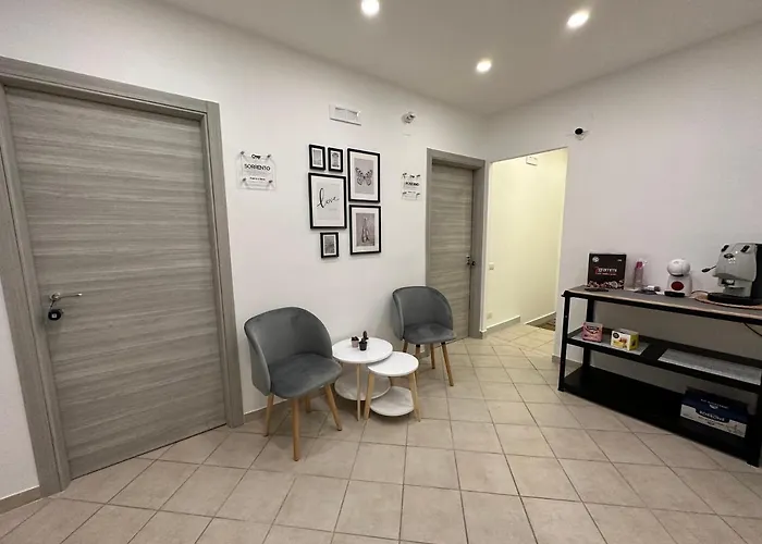 Off And Relax 4* نابولي