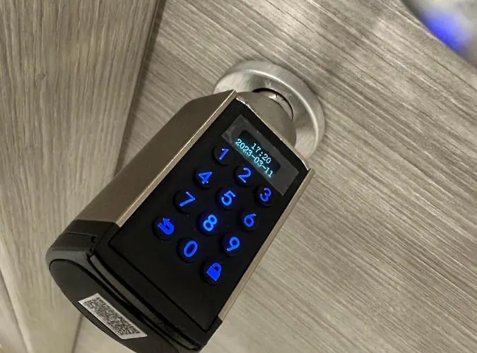 Off And Relax فندق مبيت وإفطار نابولي