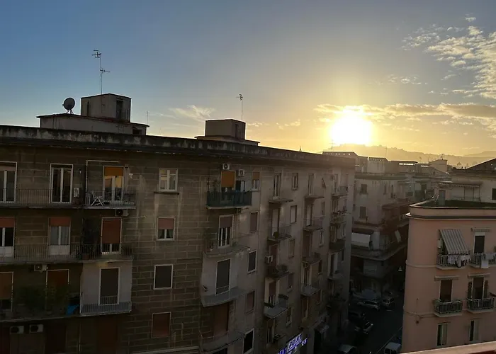 Off And Relax فندق مبيت وإفطار نابولي