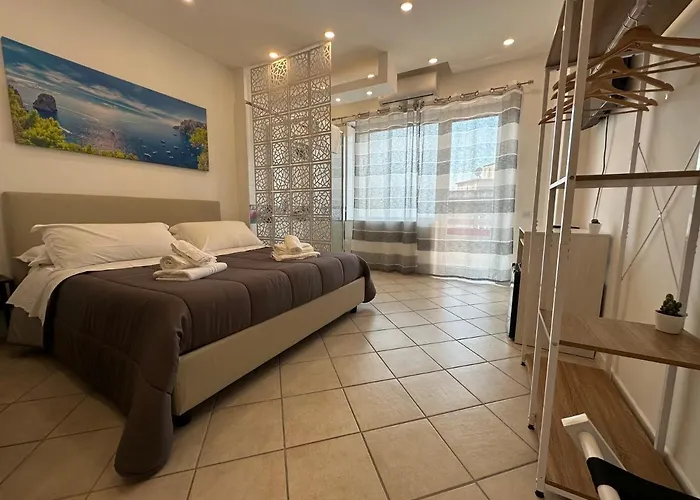 Off And Relax فندق مبيت وإفطار نابولي