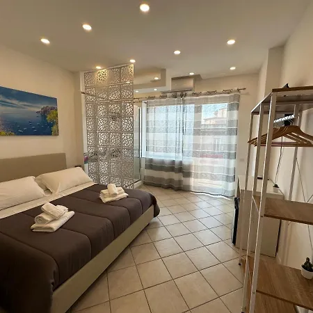 Off And Relax Bed & Breakfast Napoli